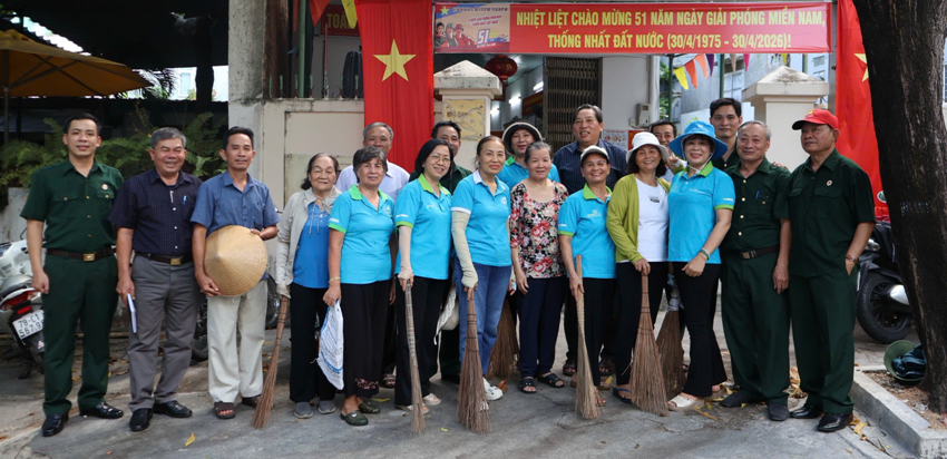 Ra quân vệ sinh môi trường